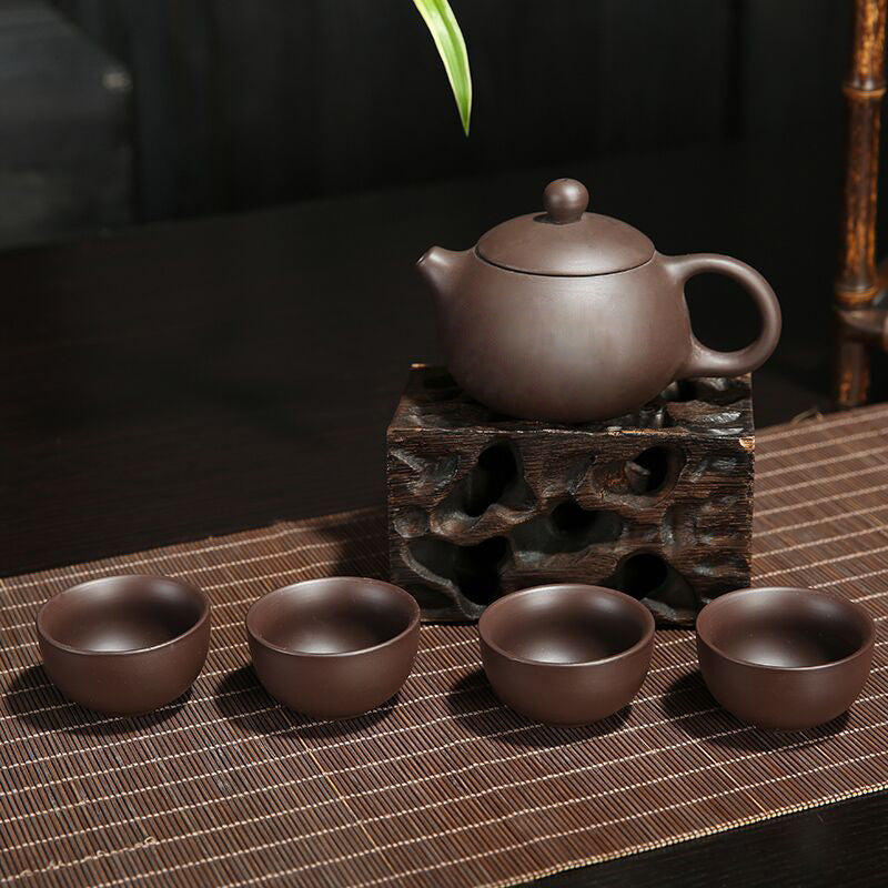 Couple ceramic cups